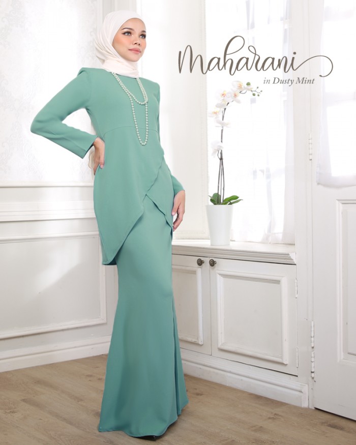 Maharani Kurung in Dusty Mint