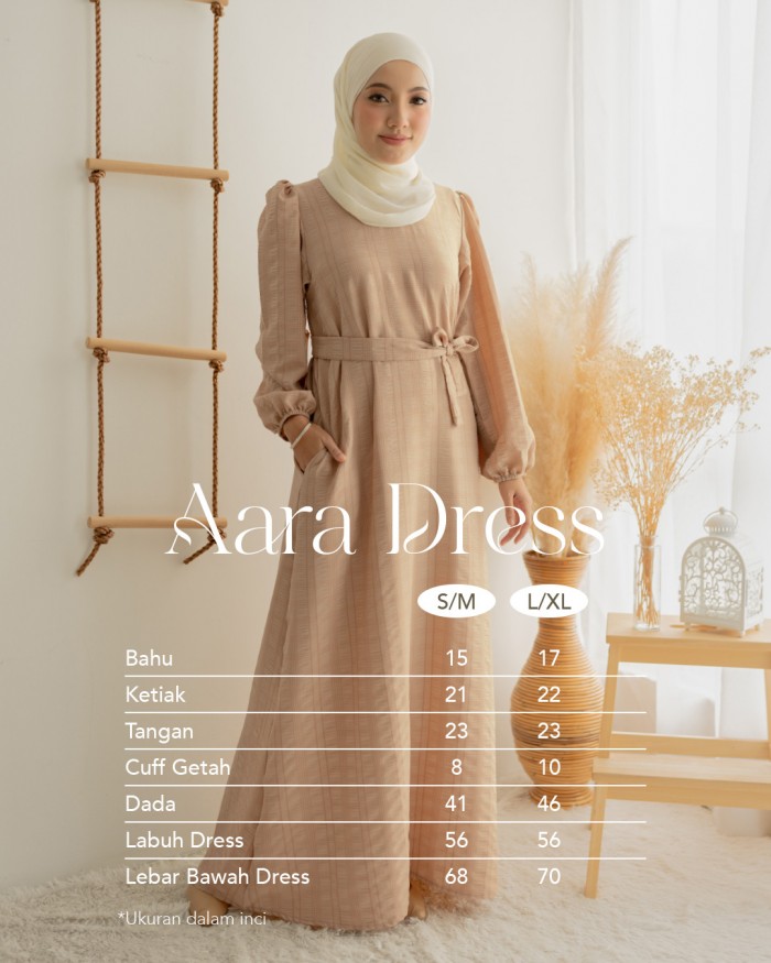 Aara Dress in White