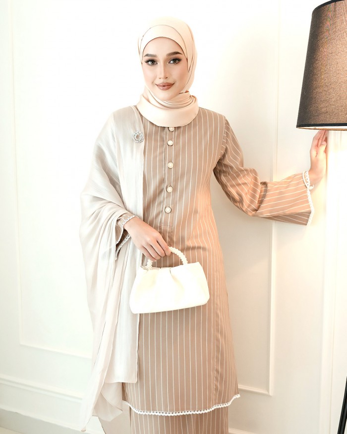 Dang Anum 2.0  in Nude Brown