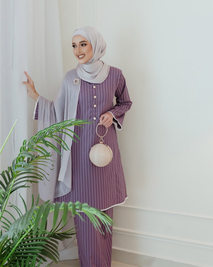 Dang Anum 2.0  in Plum Purple
