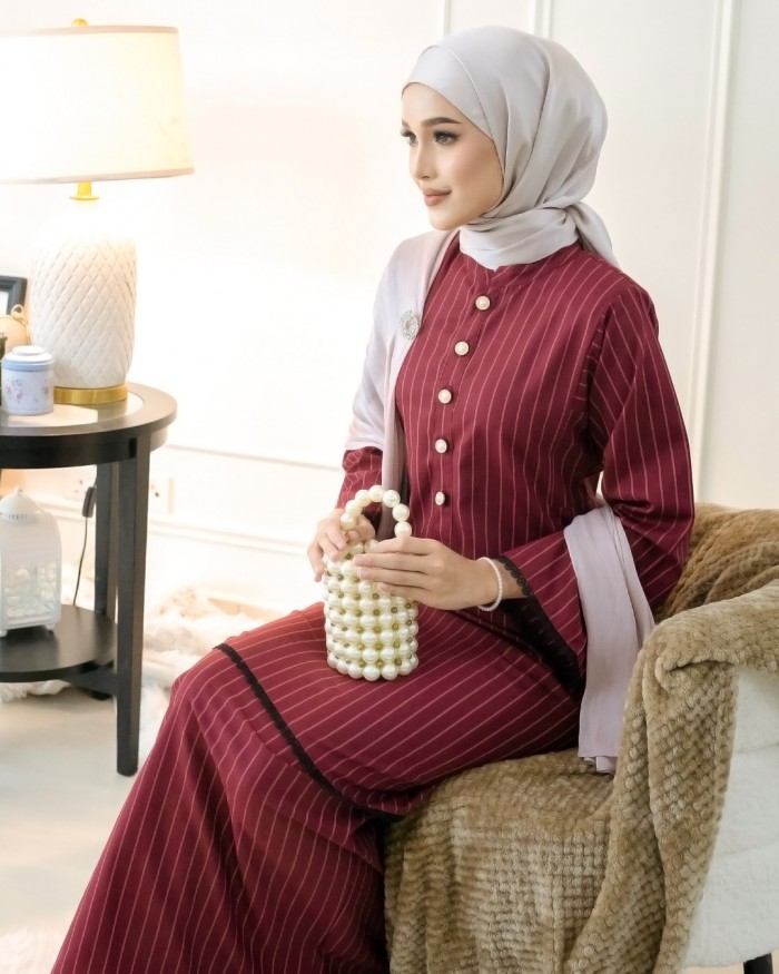 Dang Anum 2.0 in Royal Maroon